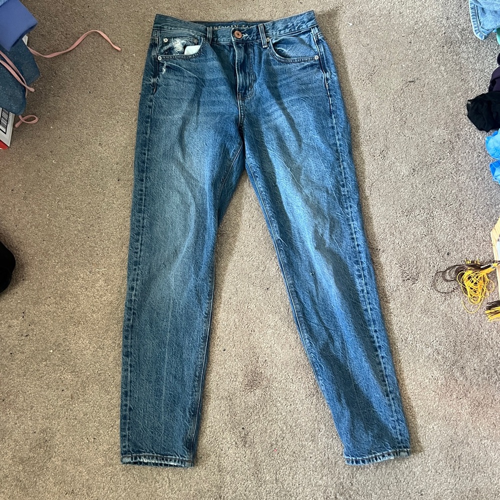 American Eagle 90s Boyfriend Jeans